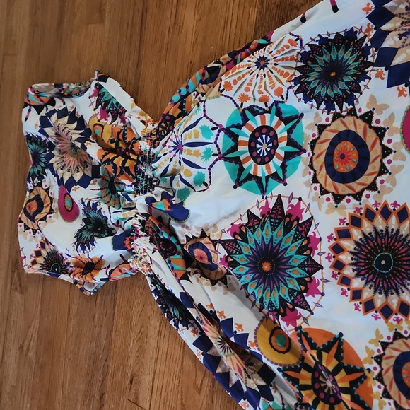 Dress - Picture 3 of 4